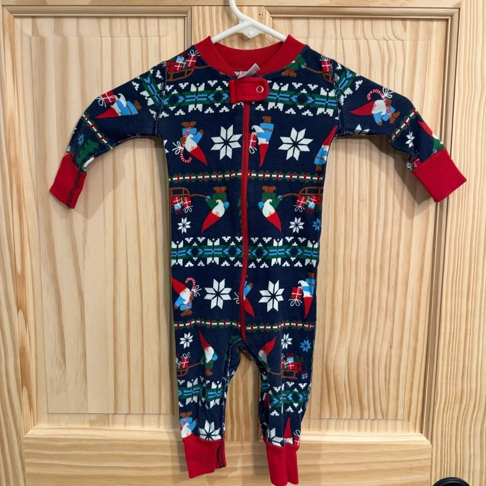 Hanna‎ Andersson Holiday Gnome Fair Isle Organic Cotton Sleeper Pajamas 6-12 Mon